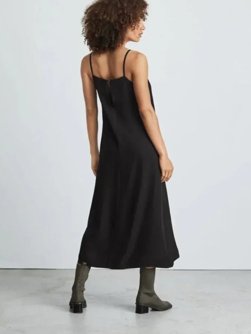 LIKE NEW Everlane The Japanese GOWEAVE Slip Dress Black Sleeveless Square Neck - Picture 2 of 8